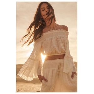 BOHEMIAN PEASANT-Off Shoulder Top